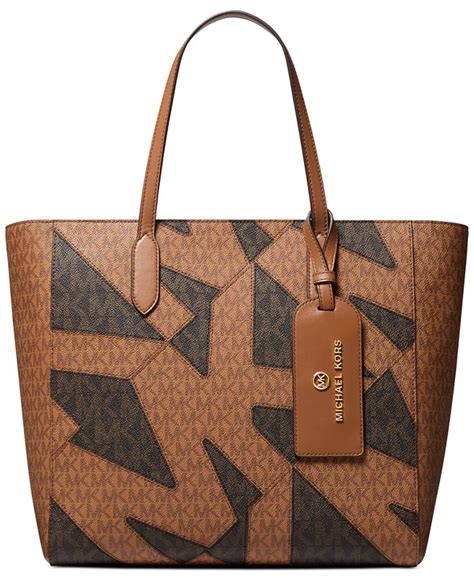 signature sinclair east west tote